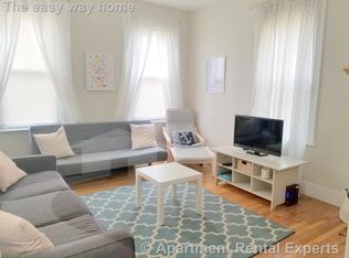 152 Pearl St APT 1, Cambridge, MA 02139