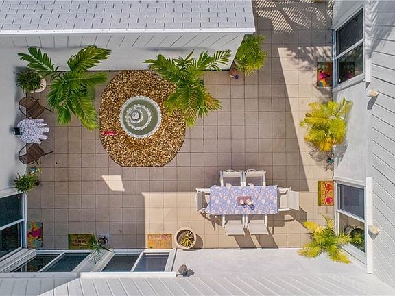 4th image of 8151 Estero Blvd