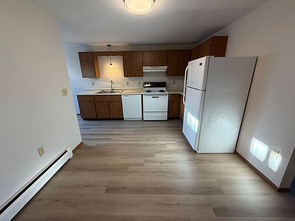 5th image of 2685 Humboldt Rd #11