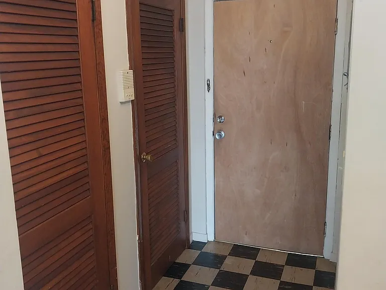 3512 Bryant Ave S #202 — Photo 6