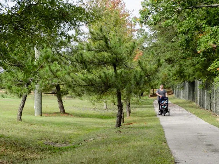 Glenn Forest - Liberty Military Housing — Photo 16