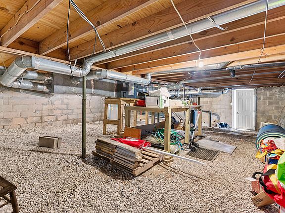 30th image of this home