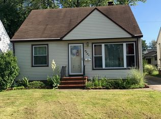 2423 Stanfield Dr, Parma, OH