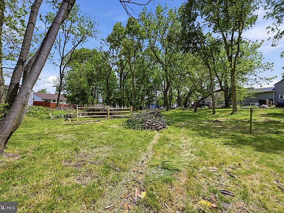 5th image of LOT 17 Davenport St