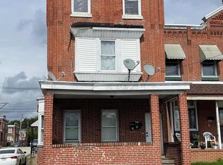 923 Hyatt St, Chester, PA 19013
