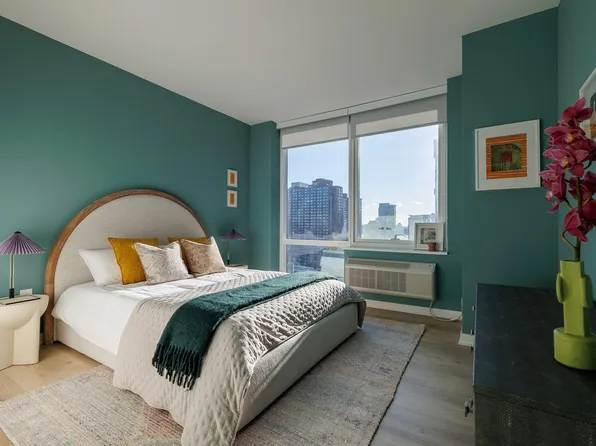 180 Morgan Street image 86 of 140