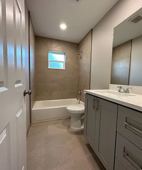 3166 SE Garden St — Photo 9