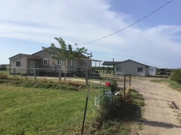 7607 E Kemper Rd, Oakdale, CA 95361