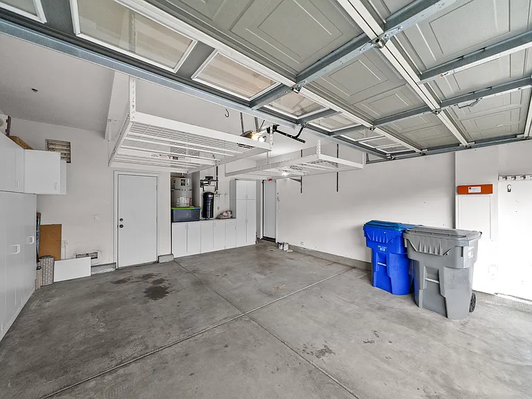 6340 Oleander Way — Photo 47