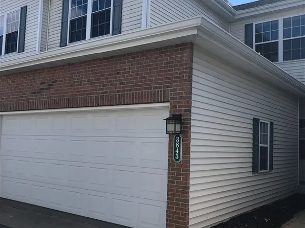 3843 Maple Grove Dr, Madison, WI 53719