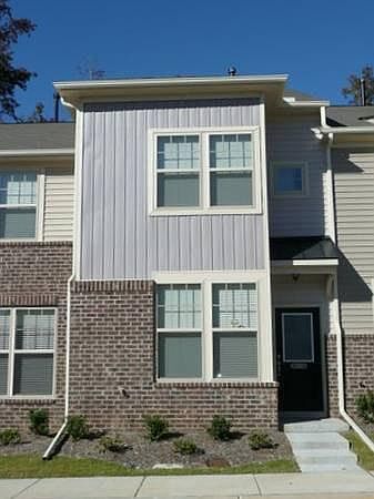 1st image of 224 Mount Evans Dr