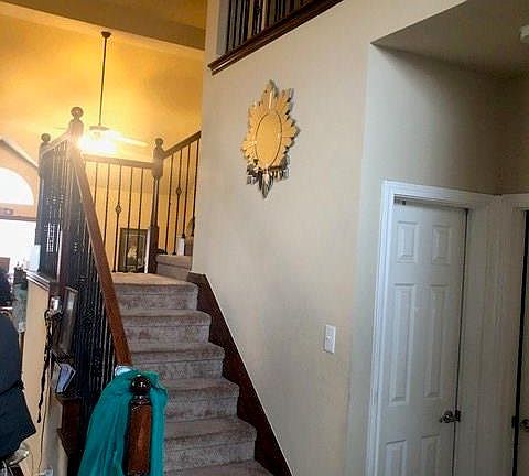 4th image of 1220 Yukon Dr