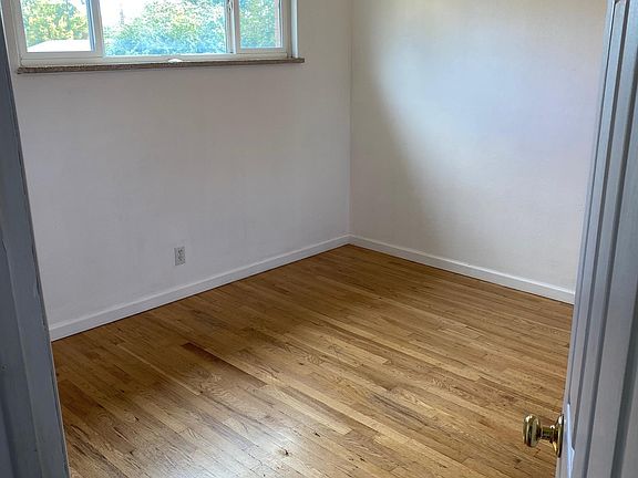 Upstairs bedroom