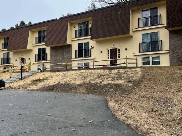 35 Seminary Hill Unit 15, Lebanon, NH 03784