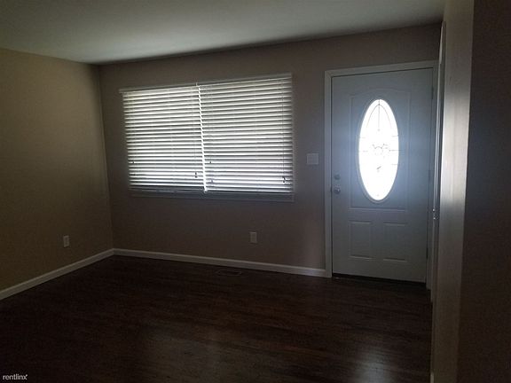 3rd image of 29173 McDonald St