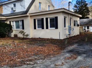 10621 Buckley Hall Rd #B, Mathews, VA 23109