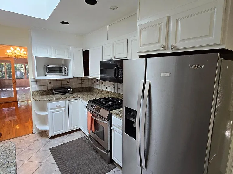 11902 Enid Dr — Photo 5