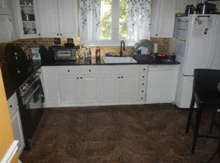 5126 Darvel Cir, Columbia, MD 21044