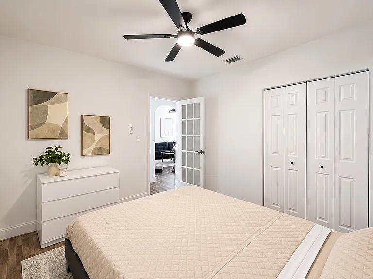 4001 NW 15th Ave #4003 — Photo 16