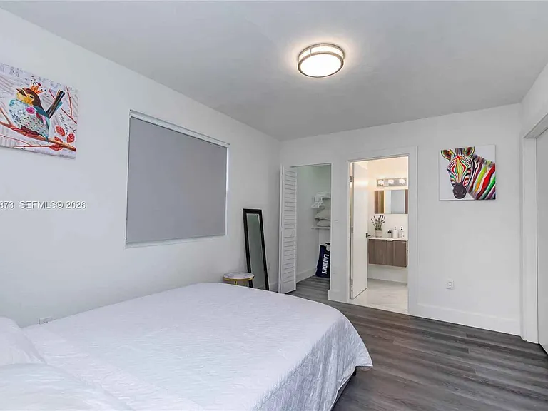 4727 NW 5th Ave — Photo 15