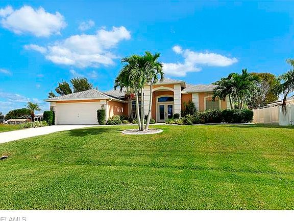 4th image of 4625 SW 17th Pl
