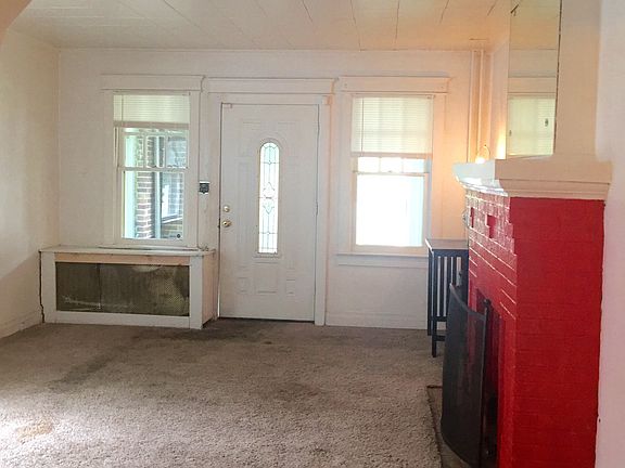 3rd image of 868 Parkside Ave