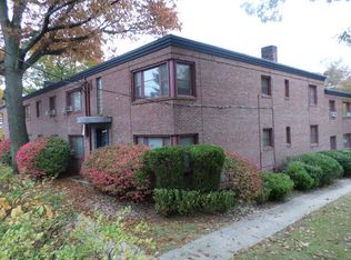 213 Medway St APT 5A, Providence, RI 02906