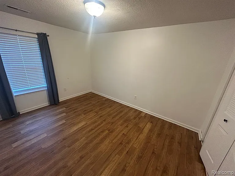924 Chestnut Hill Dr #A — Photo 15