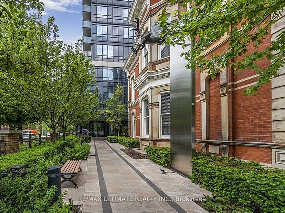 3rd image of 28 Linden St #404