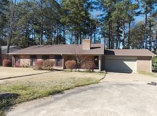 1914 Ridgewood Dr, El Dorado, AR 71730