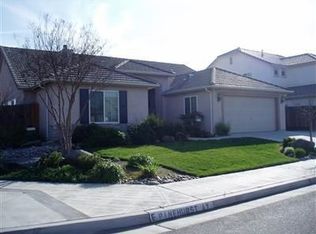 2151 E Pinehurst Ave, Fresno, CA