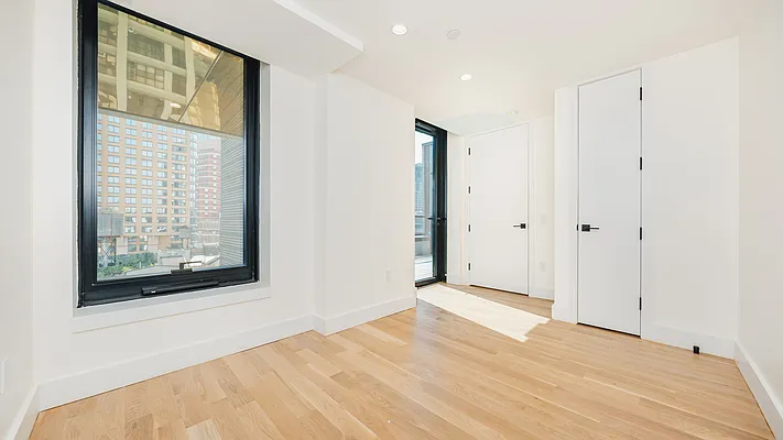 Rented by Nooklyn NYC LLC | media 19