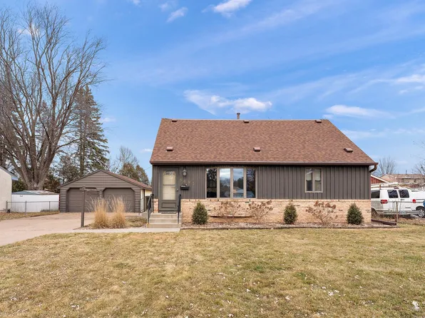 3693 71st St E, Inver Grove Heights, MN 55076