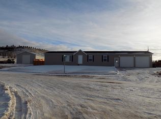501 10th Ave N, Hettinger, ND 58639