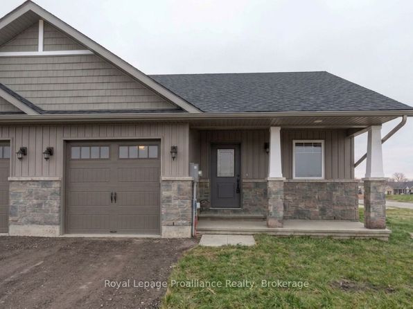 123 Farrington Cres, Prince Edward County, ON K0K 2T0