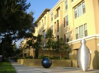128 N Oak Knoll Ave UNIT 102, Pasadena, CA 91101