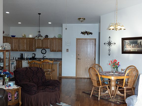 4th image of 1760 Brainard Blvd #1760