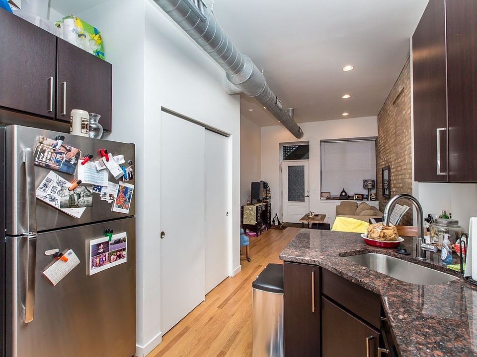 1st image of 1618 N Marshfield Ave #1R