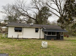 85 Martin Luther King Jr Cir, Zebulon, GA 30295