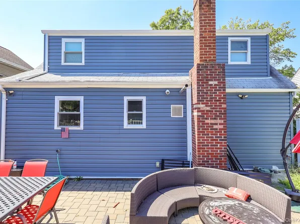 2347 Pine Street, Hempstead, NY 11783