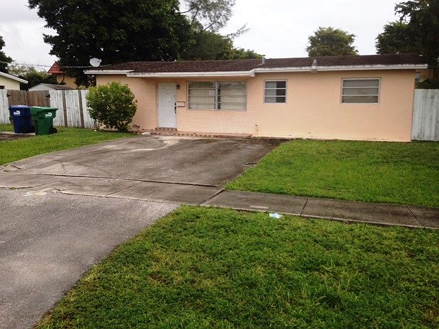 1st image of 16821 NW 72nd Ave