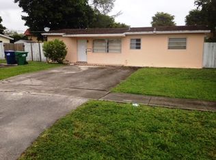 16821 NW 72nd Ave, Hialeah, FL 33015