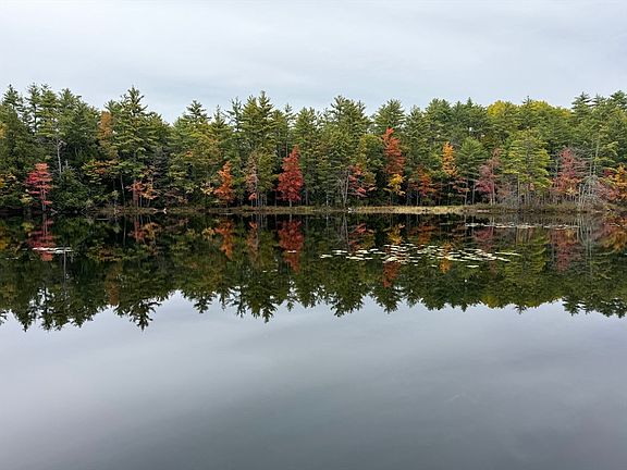 2nd image of 148 Beaver Brook Rd