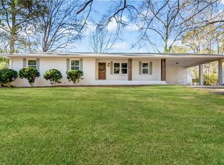 2975 Fredrick Dr, Marietta, GA 30062