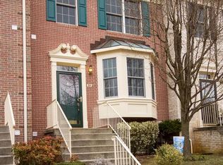 949 Walnutwood Rd, Cockeysville, MD 21030