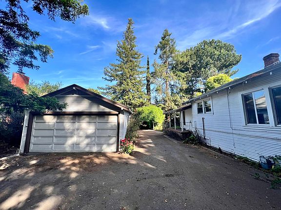 2nd image of 12650 Saratoga Ave