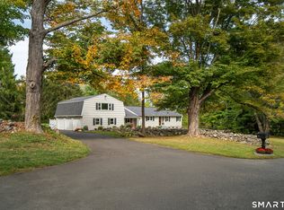 3 Grand Place, Newtown, CT 06470