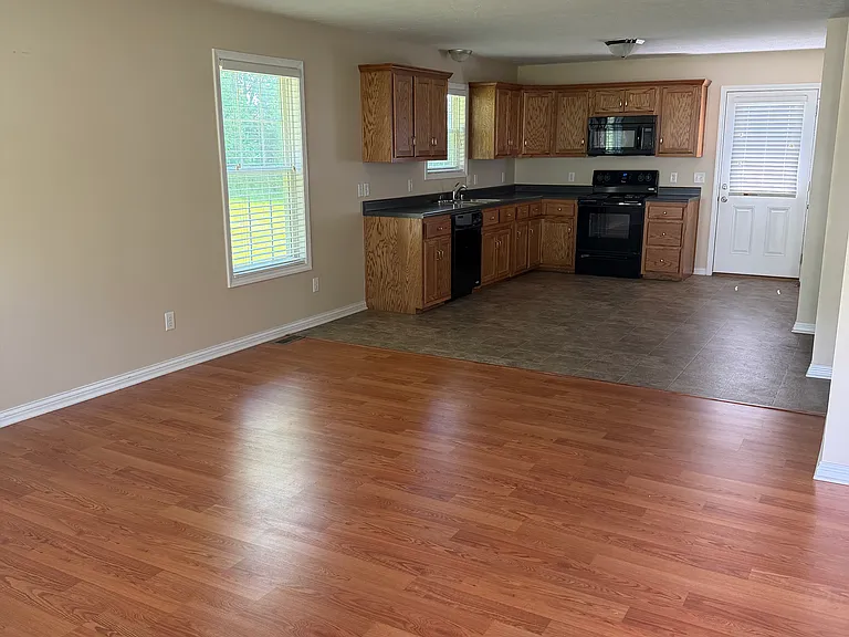 117 Dogwood Ln #117 — Photo 2