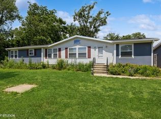 5518 NE 3rd St, Des Moines, IA 50313