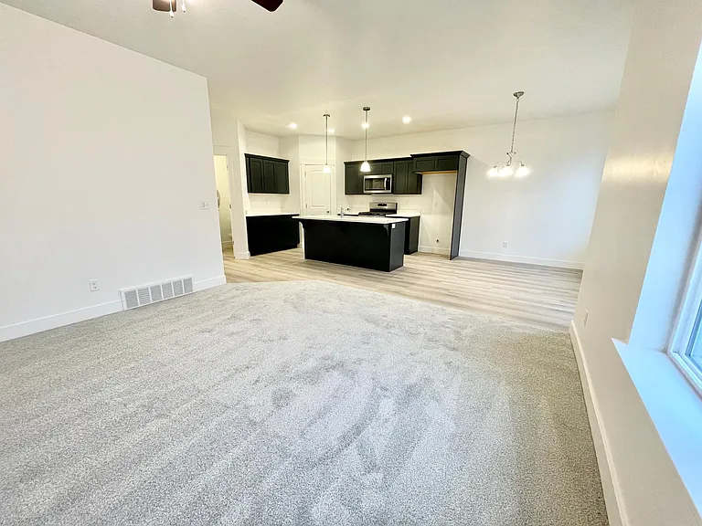 13529 S Langdon Dr W — Photo 4